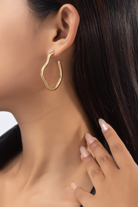 Very Carrot Abstract Elegance Hoop Earrings