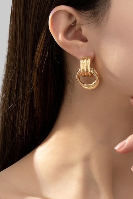 Very Carrot Twisted Harmony Hoop Earrings