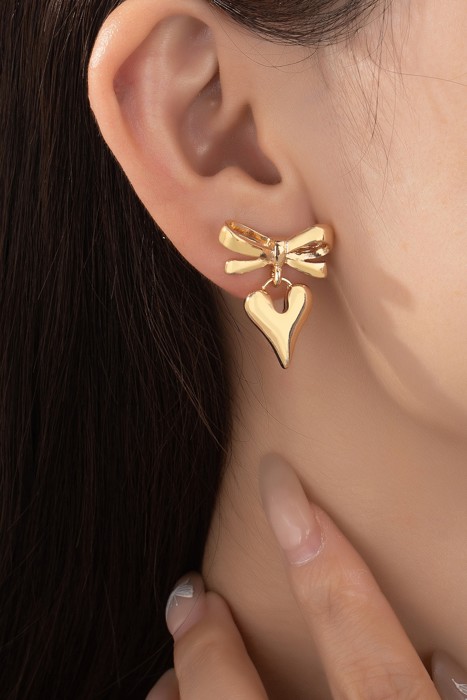 Very Carrot Heartfelt Bow Drop Earrings