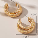  Very Carrot Double Embrace Hollow Hoop Earrings