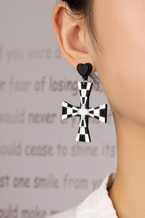 Very Carrot Crossed Charm Drop Earrings