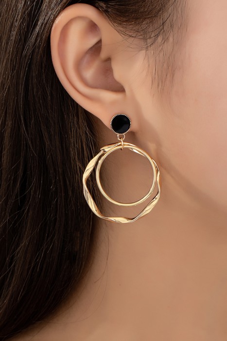 Very Carrot Black enamel stud with double twisted hoop drop earrings