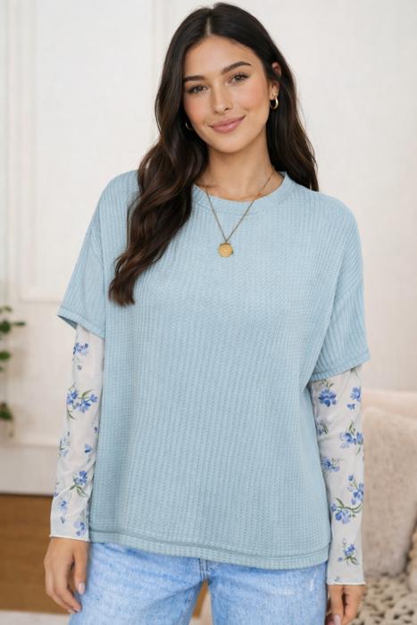 <.>- Sky Blossom Waffle Layered Top