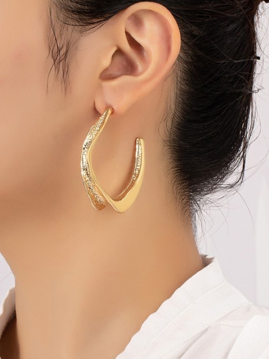 Very Carrot Spiral Twist Hoop Earrings