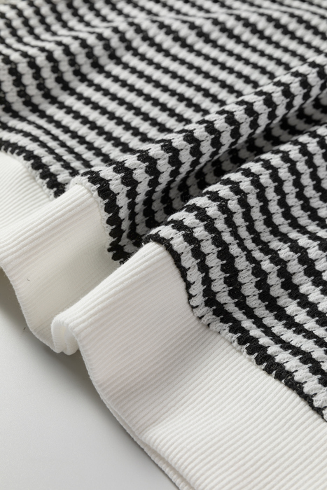 Love Kuza - Coffee & Contrast Lace Sweater