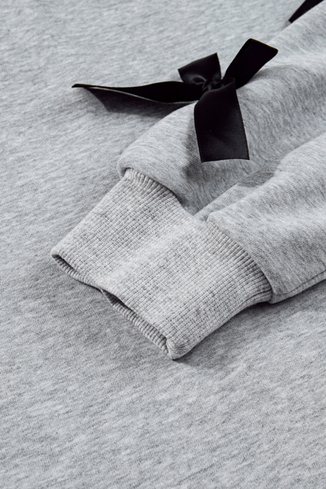 Love Kuza - Bow & Cozy Sweatshirt