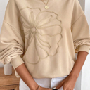  Love Kuza - Soft Bloom Embroidered Sweatshirt
