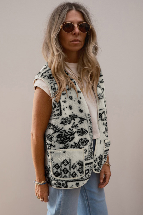 Love Kuza - Cozy Caravan Sherpa Vest