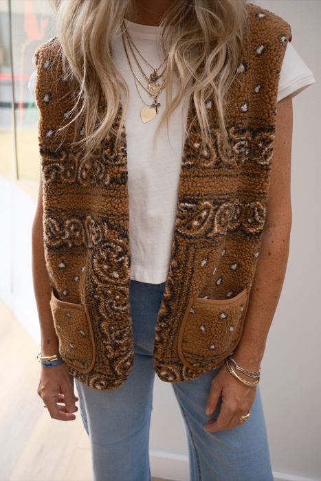 Love Kuza - Cozy Caravan Sherpa Vest