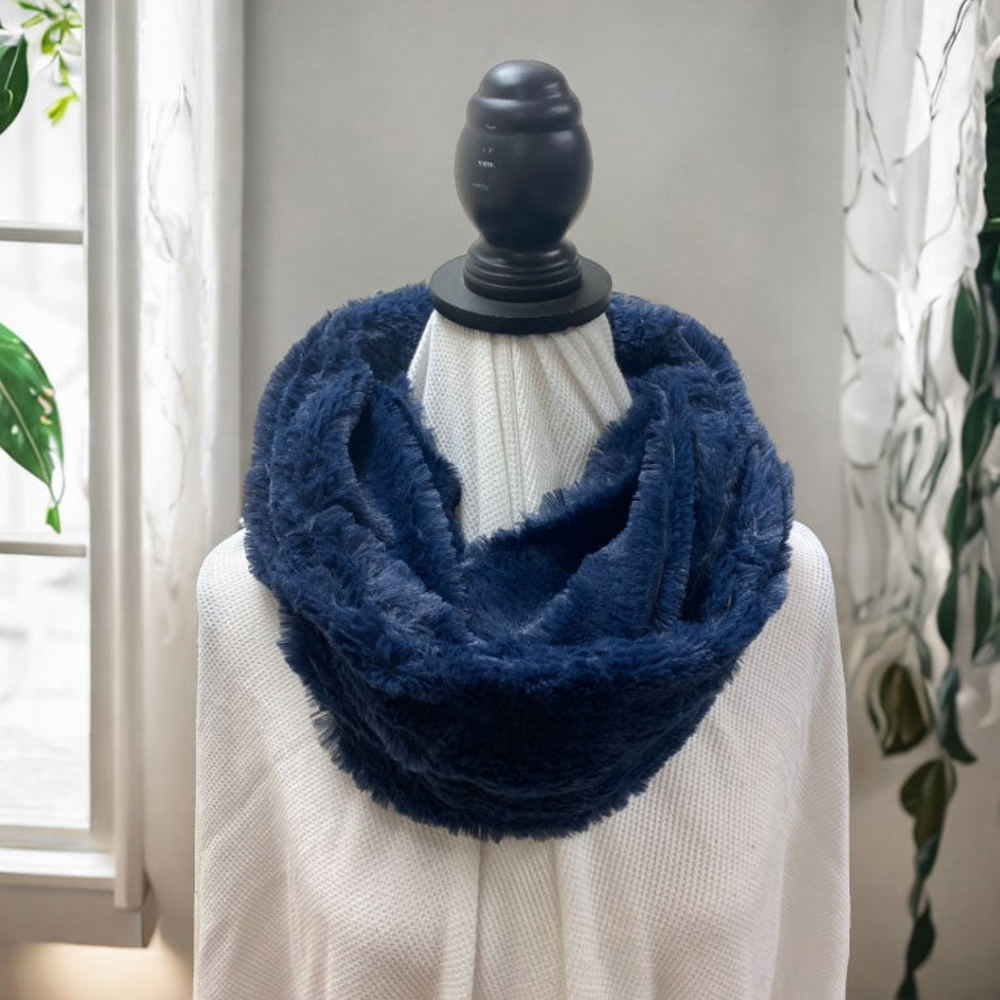 Love Kuza Navy Blue Plush Faux Fur Infinity Scarf