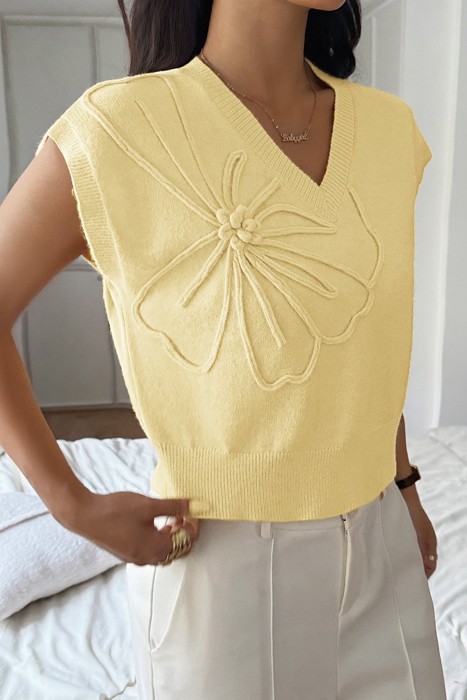Love Kuza Chic Blossom Sweater Vest