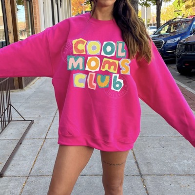 Cool Moms Club Sweatshirt, Retro Mama Sweatshirt, Trendy Mama Shirt, Mothers Day Gift, Funny Mom Sweatshirt