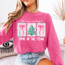  Comfort Colors® Christmas Long Sleeve Shirt, Preppy Christmas Tree Bow Shirt, Pink Christmas, Christmas Tree Long Sleeve Tee