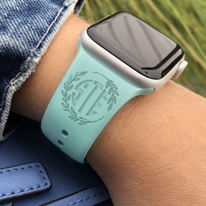 Personalized Apple Watch Monogram iWatch Band Silicone Watch 38/40/41 42/44/46/45/49 Strap Engraved