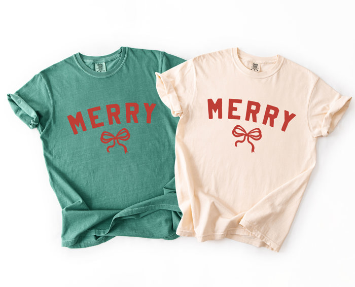 Merry Bow Christmas Graphic Tee