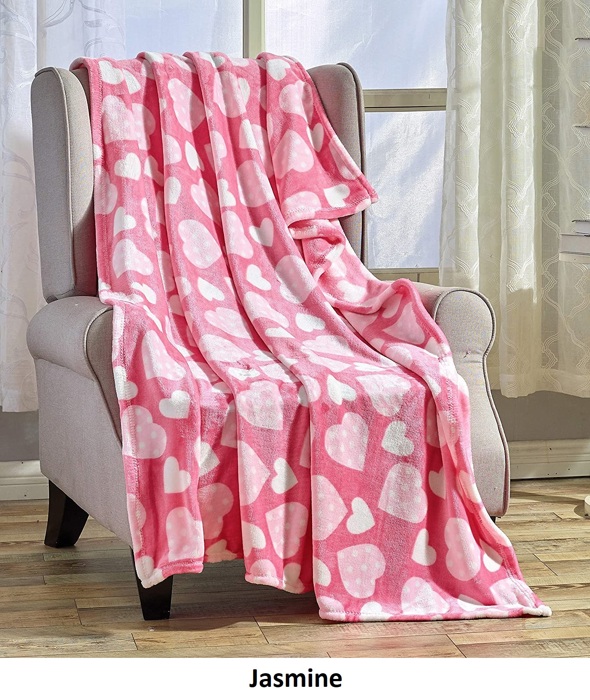 Ultra Plush Valentine's Day Heart-Themed Throw Blanket 50" x 60"