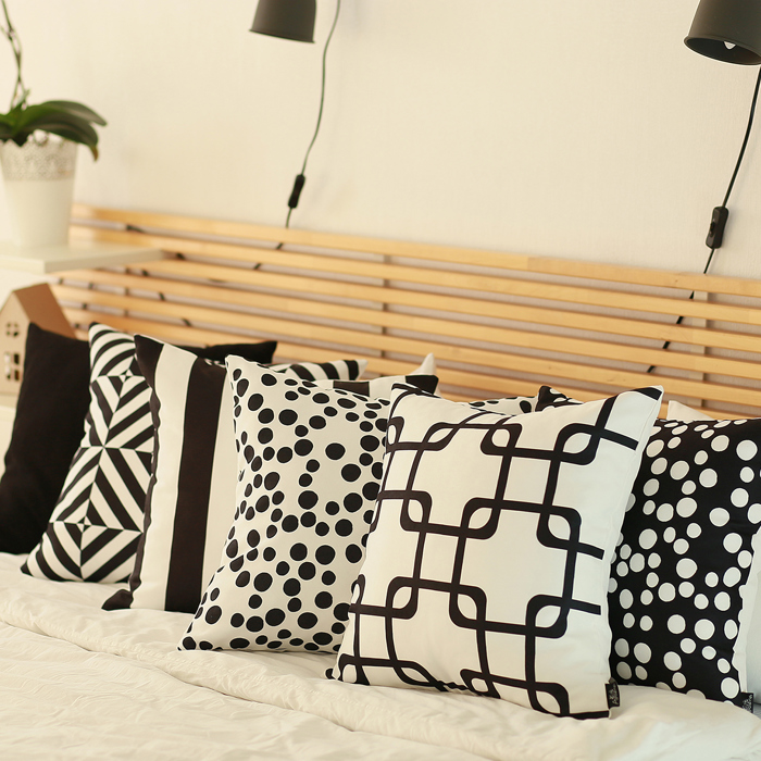 Decorative Geometric Diagonal Set of 2 Throw Pillow Cover 18" in. x 18" in. Square for Couch, Bedding