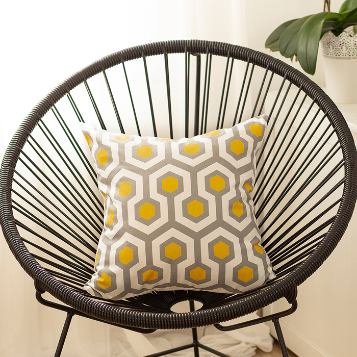 Decorative Geometric Flashback Throw Pillow Cover 18" x 18"