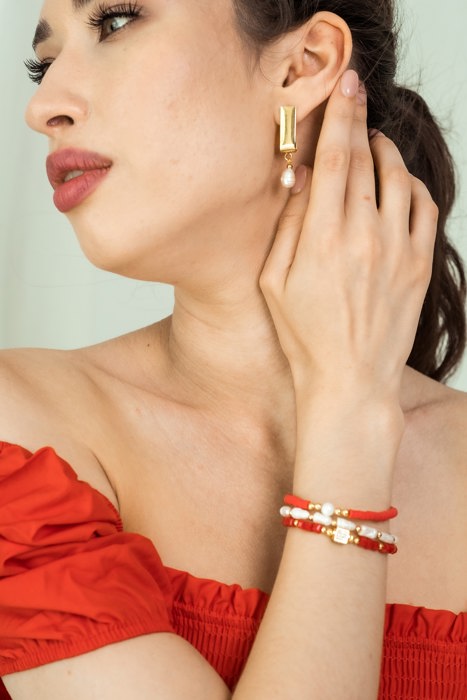 Women Gold-Plated Boho Bracelet Set 3Pcs, Orange Beads & Shell Pearl, Red Beads & Square Zircon Pendant, Long Shell Pearl & Gold-tone Beads, Bohemian Style Trendy & Adjustable Elegant Fashion Jewelry