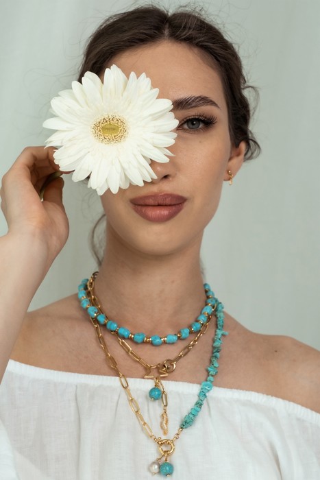 Women Gold-Plated Boho Layered Necklace Set 3Pcs, Turquoise Stone, Link Chain with Seahorse & Stone Pendant, Half Chain & Turquoise with Beads, Bohemian Trendy & Adjustable Stylish Fashion Jewelry