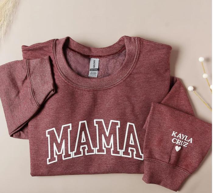 Mama Sweatshirt with Names on Sleeve