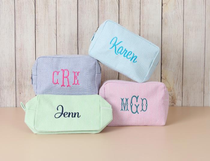 Personalized Embroidered Makeup Bag, Seersucker Cosmetic Bag, Personalized Gift Toiletry Bag Women, Bridesmaid Gift, Makeup Organizer Mom Gift