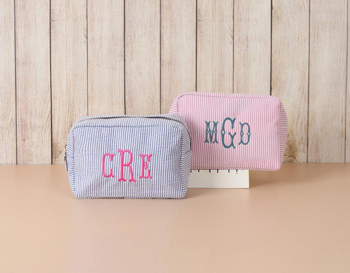 Personalized Embroidered Makeup Bag, Seersucker Cosmetic Bag, Personalized Gift Toiletry Bag Women, Bridesmaid Gift, Makeup Organizer Mom Gift, Stocking Stuffer