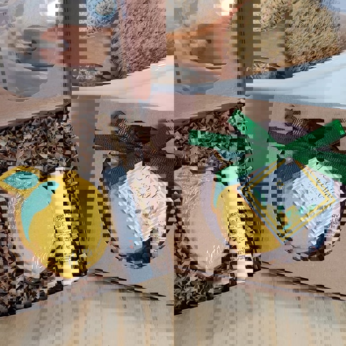 You Are The Zest Thank you gift - Lemon Gift Set - Bath Bomb with Lip Balm - Teacher Gift - Employee Gift - Coworker Gift - Friend Gift - Thankful Gift - Thank You Gift - Gift Set - Bath Bomb