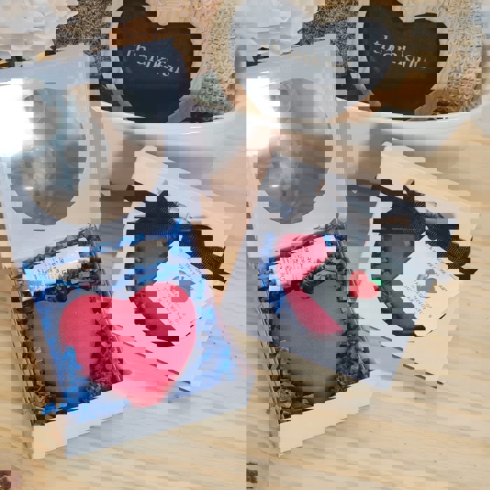 Thank you gift - Heart Gift Set - Bath Bomb with Lip Balm - Teacher Gift - Thankful Gift - Thank You Gift - Gift Set - Bath Bomb - Lip Balm