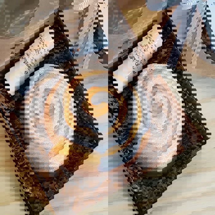 Thank you for your dedication gift - Cinnamon Roll Gift Set - Bath Bomb with Lip Balm - Teacher Gift - Employee Gift - Coworker Gift - Friend Gift - Thankful Gift - Gift Set - Bath Bomb - Lip Balm