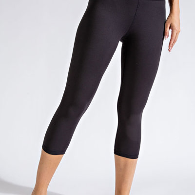 Black Capri Leggings