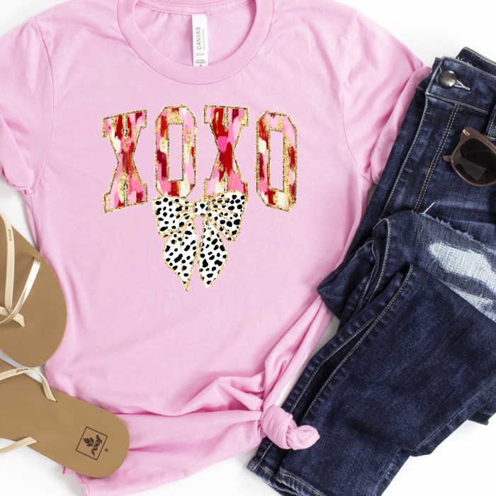 Valentines XOXO with Bow Tee |Adult Small to 2XL