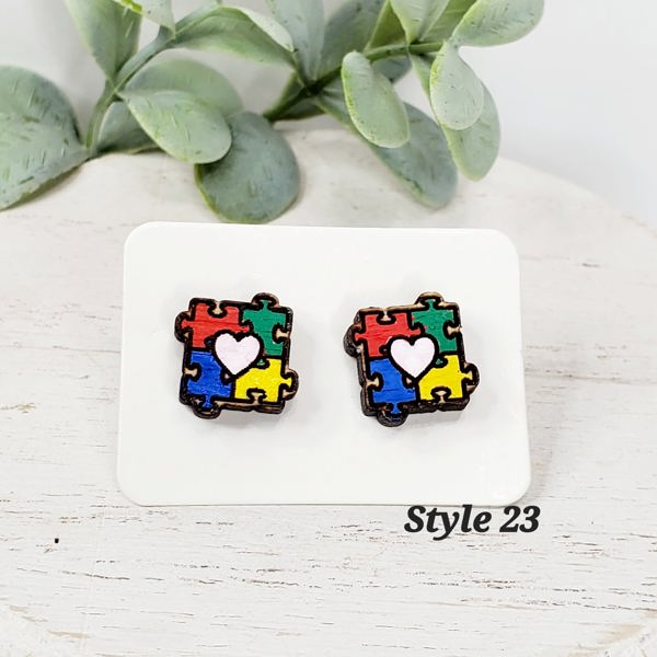 Love Wood Studs | Style 23