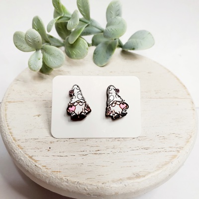 Wizard Gnome Heart Wood Studs