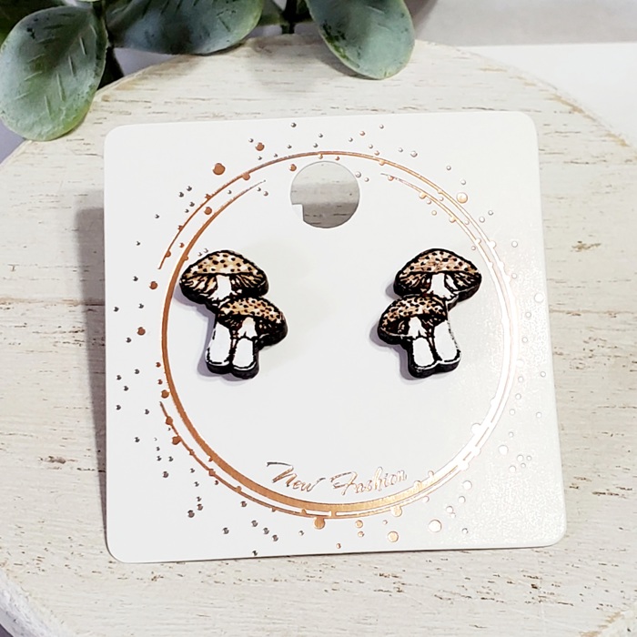 Mushroom Wood Studs