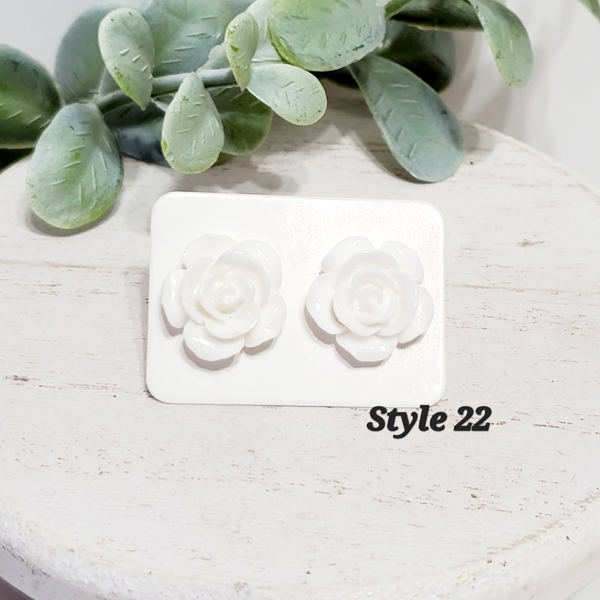 Flower Studs | Style 22