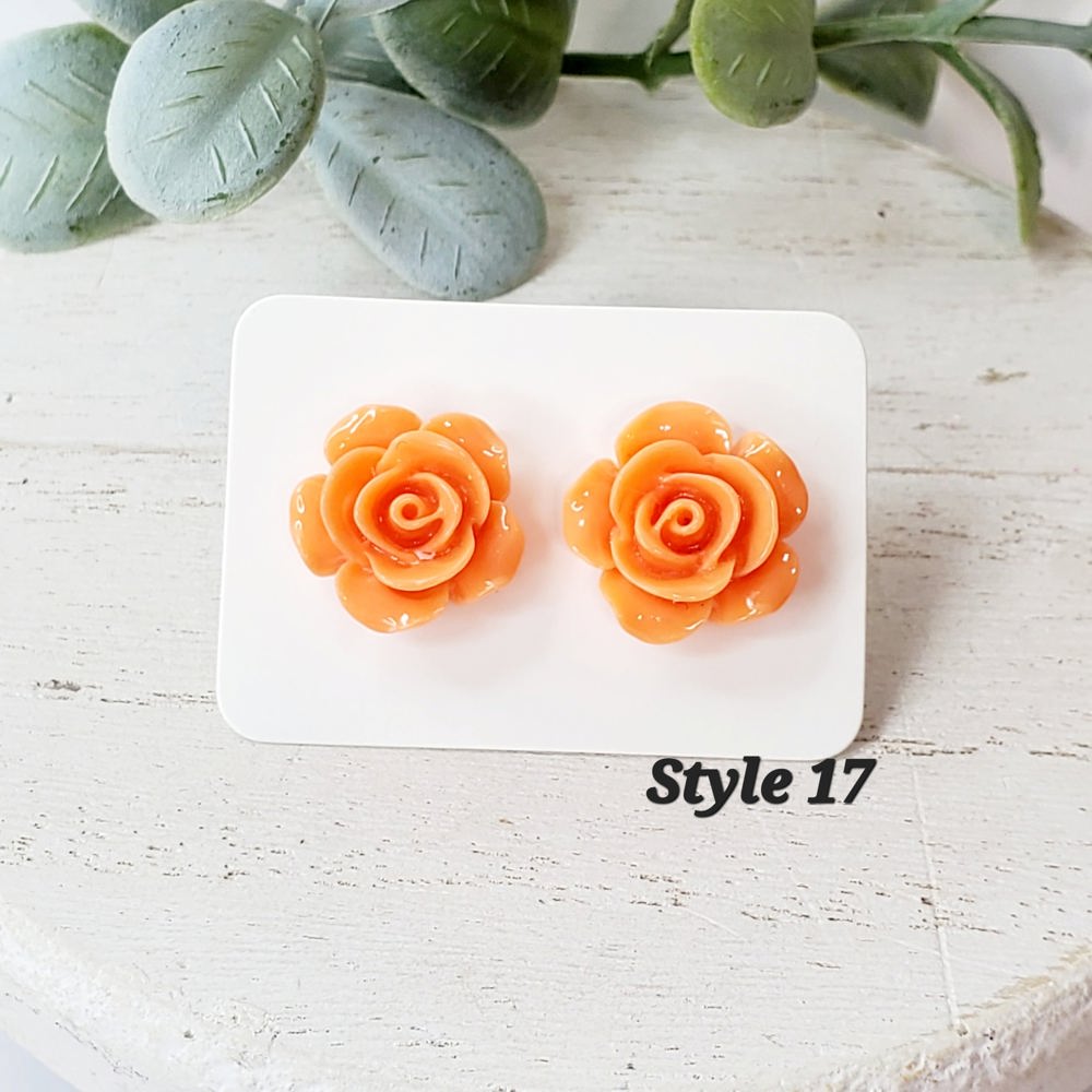 Flower Studs | Style 17