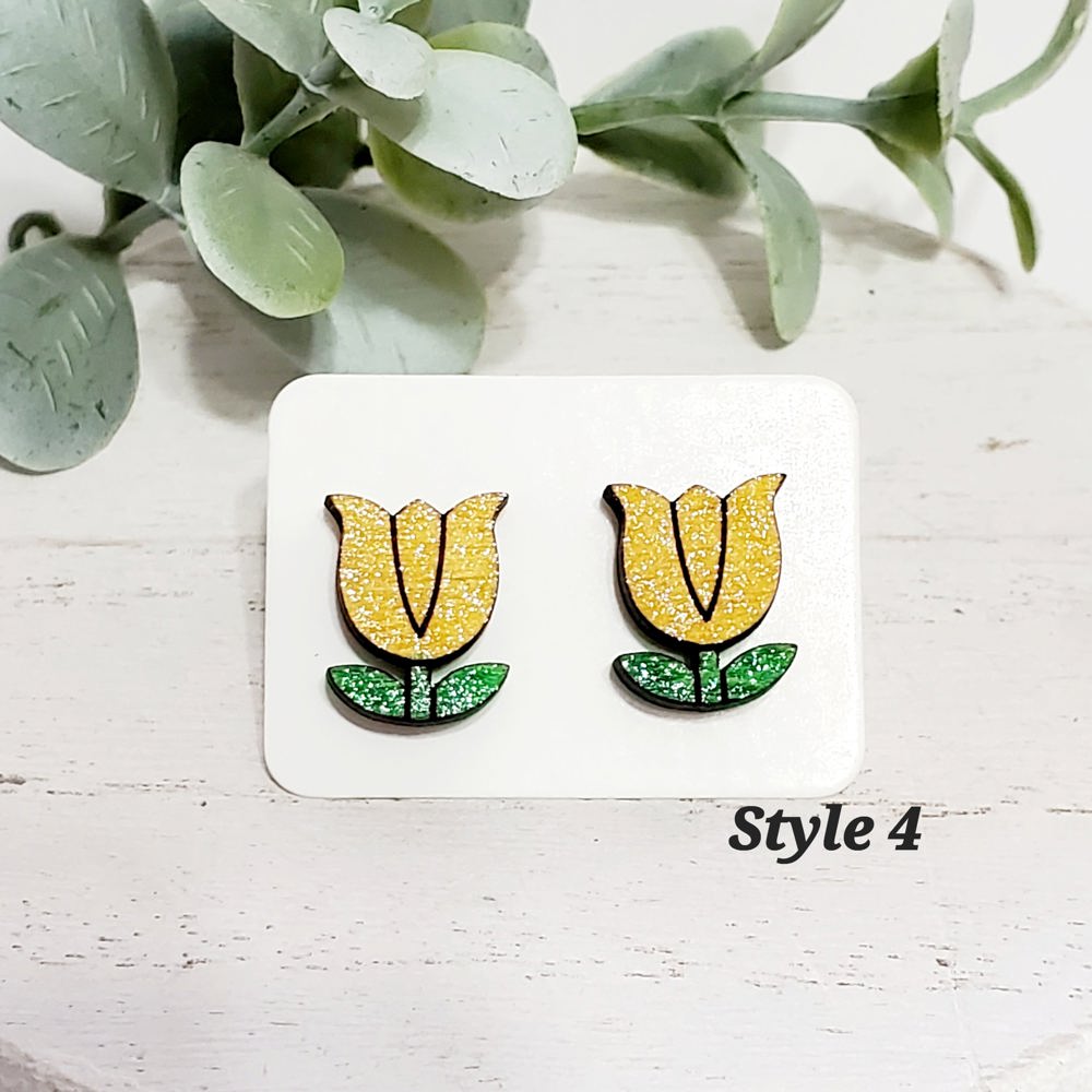 Tulip Yellow Wood Studs