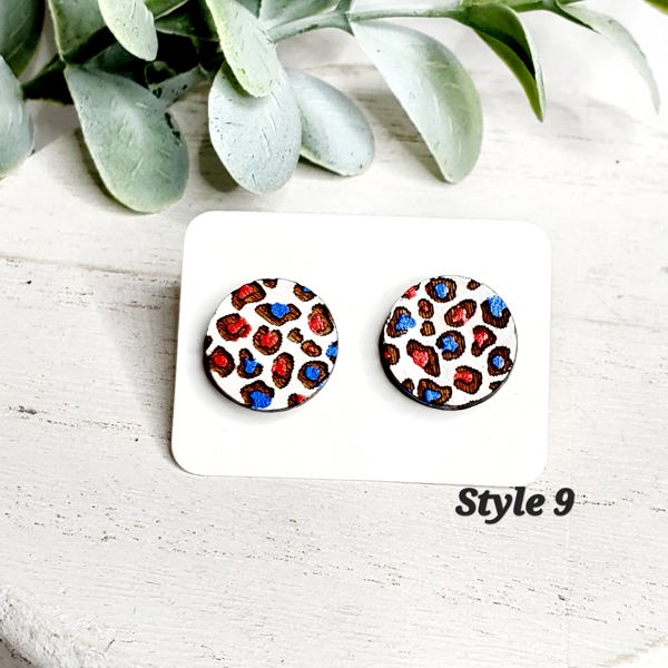 Americana Wood Studs | Style 9