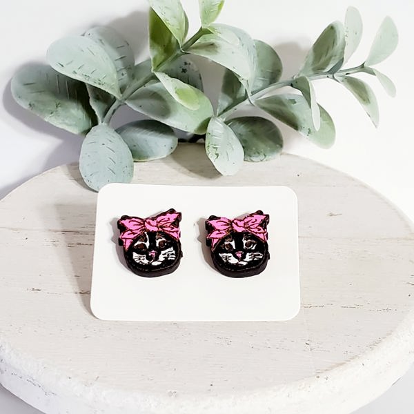 Cat with Bow Wood Studs