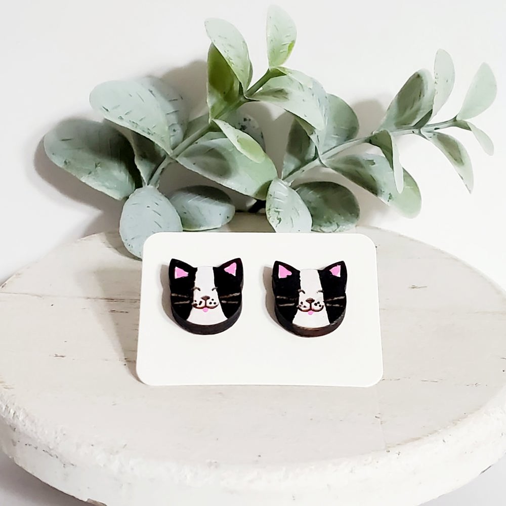 Black & White Cat Wood Studs