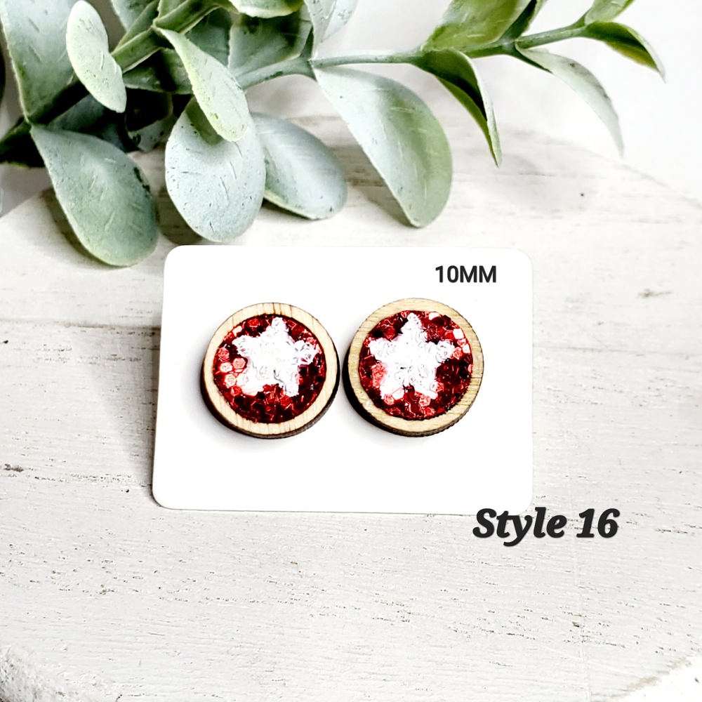 Americana Wood Studs | Style 16