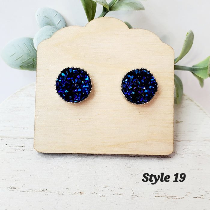 Premium Studs | Style 19