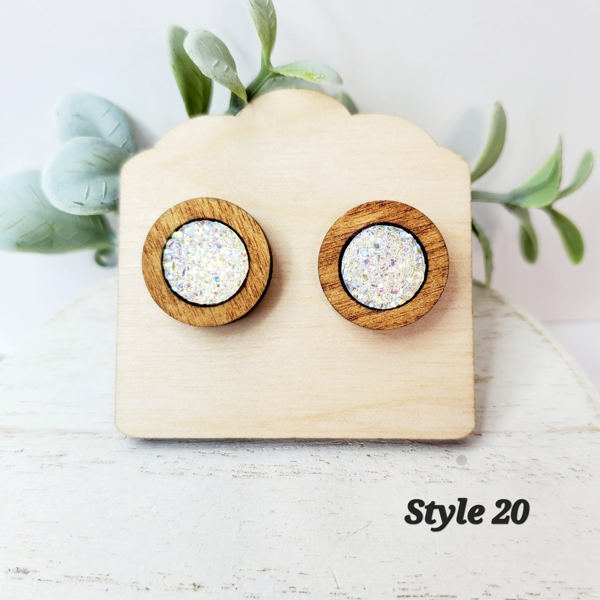 Premium Studs | Style 20