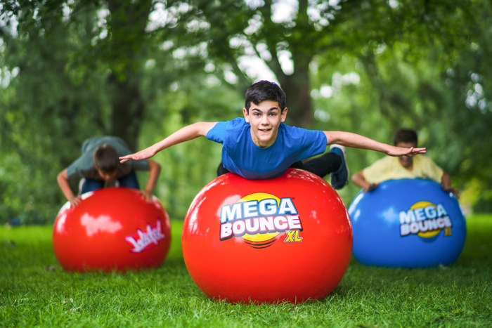 Mega Bounce XL - 1 random color