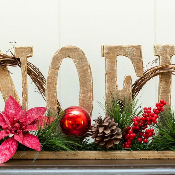 17" Noel Floral Sign 