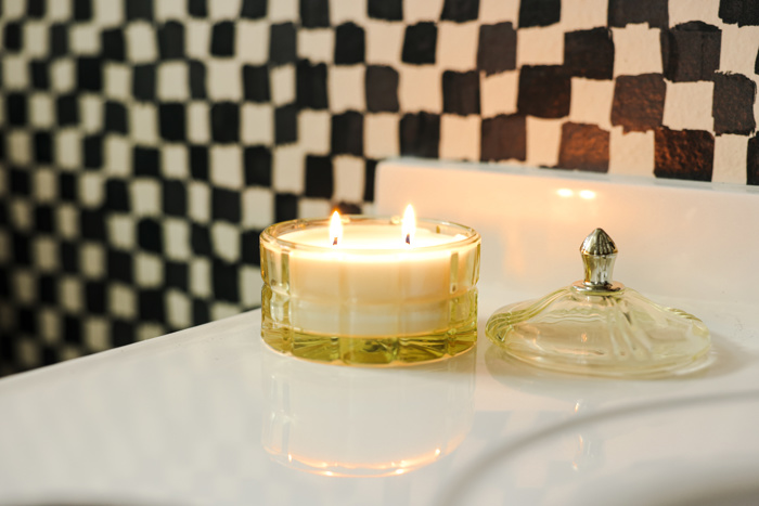 4.13" Glass Vanity Candle - Eucalyptus Mint 7 oz
