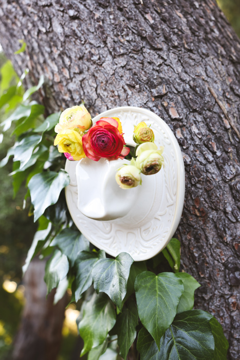 8" Ceramic Western Hat Hanging Vase