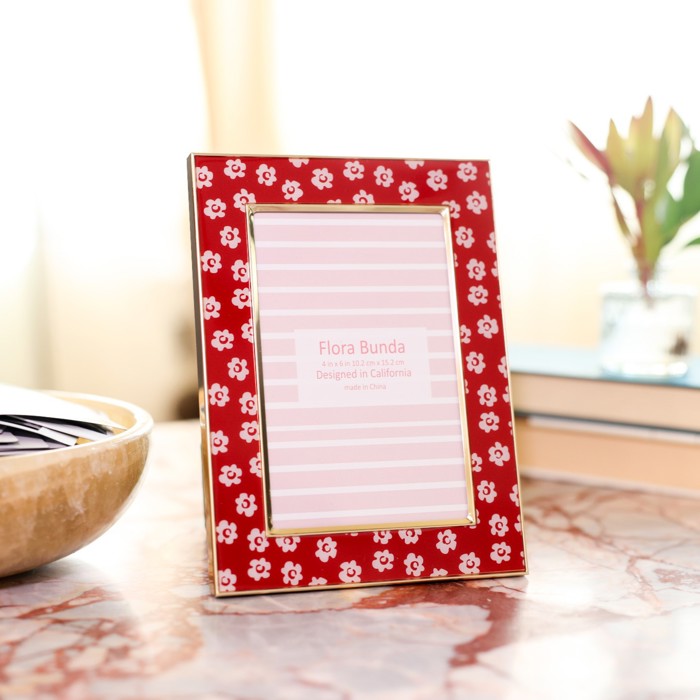 Red Floral Enamel Picture Frame – 4x6