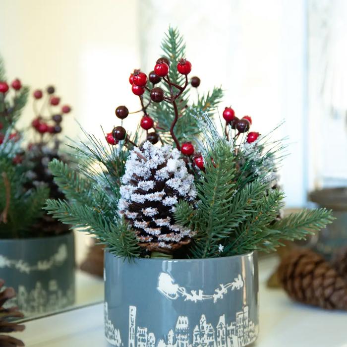 Xmas Mix in 5" Gray Cityscape Planter